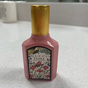 Gucci Flora Perfume-full bottle (30 ml)
